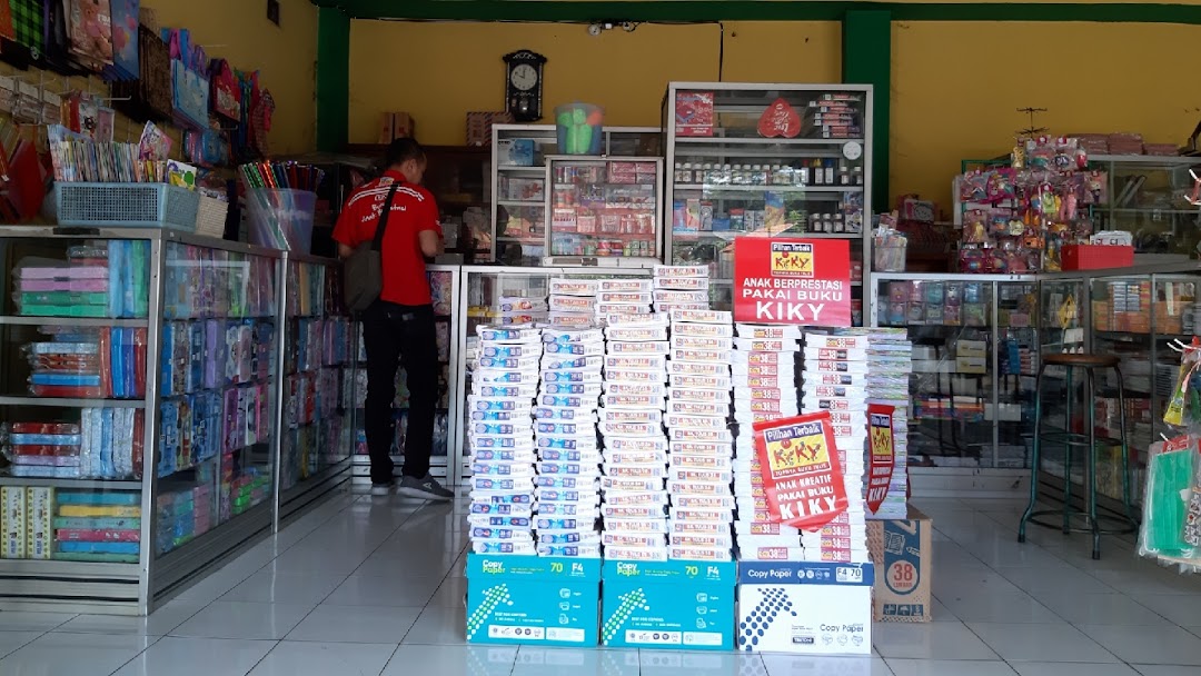 Mall Baru vs Tradisi Parcel Lebaran: Siapa yang Akan Menang di Cilacap?